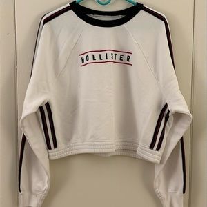 Hollister cropped sweatshirt fir women
